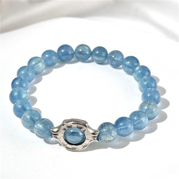 Ice-type Aquamarine Beaded Bracelet