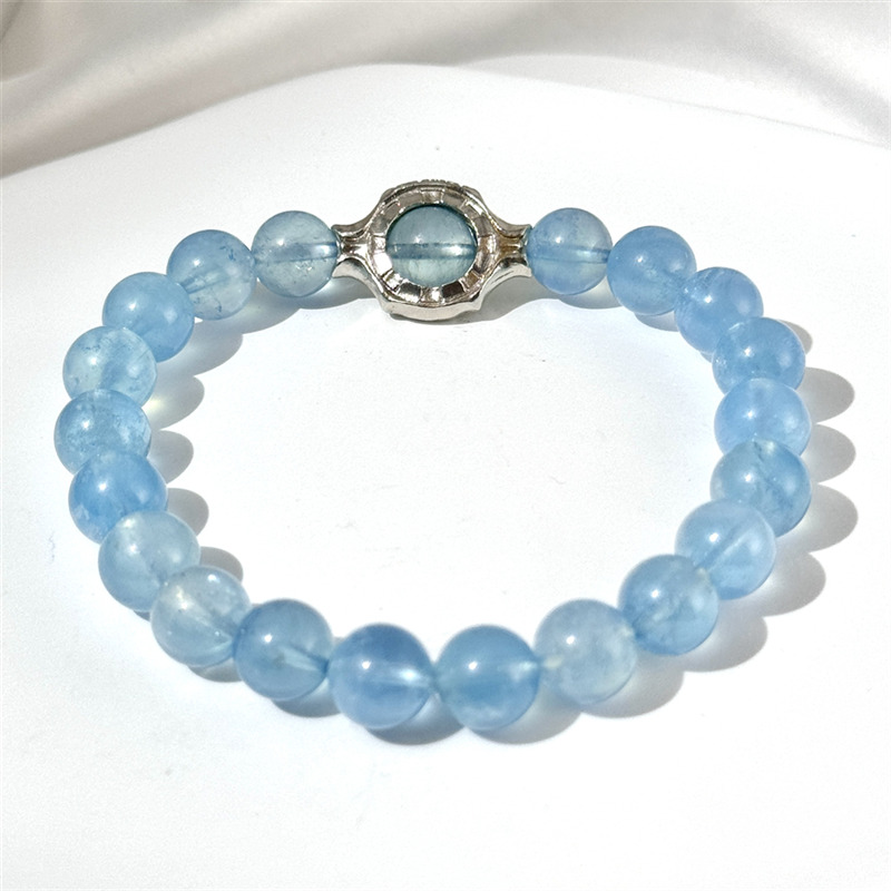 Ice-type Aquamarine Beaded Bracelet